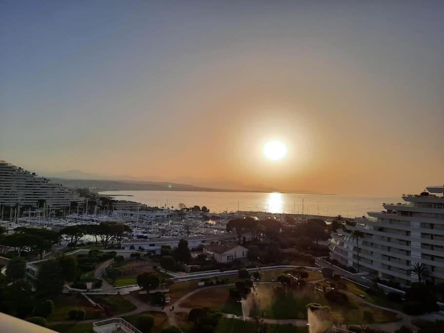 2 Pieces Vue Panoramique A 5 Min Des Plages Villeneuve-Loubet